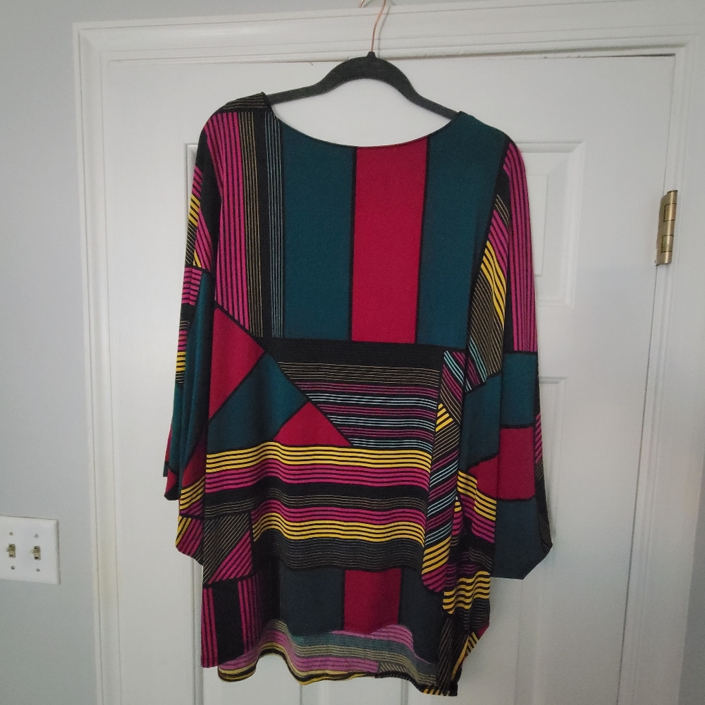 Worthington, oversize top 2x, gently worn, excellent condition.